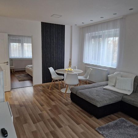 Matrix Apartman Бекешчаба Екстер'єр фото