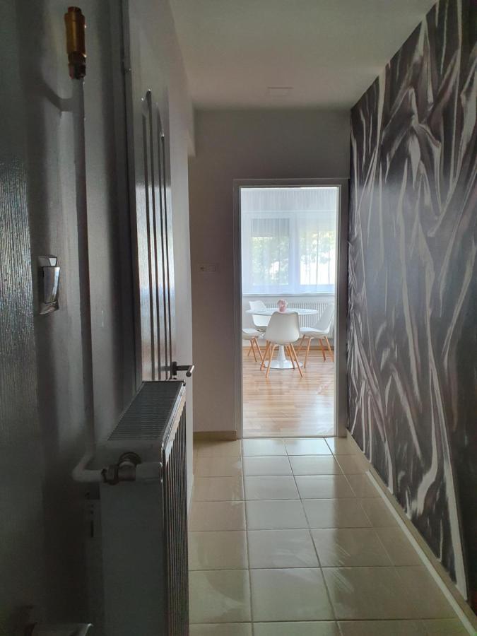 Matrix Apartman Бекешчаба Екстер'єр фото