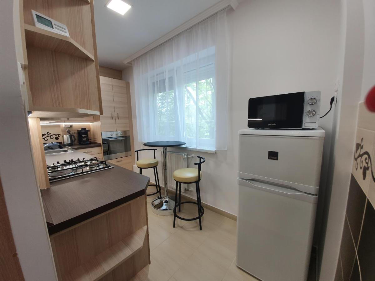 Matrix Apartman Бекешчаба Екстер'єр фото